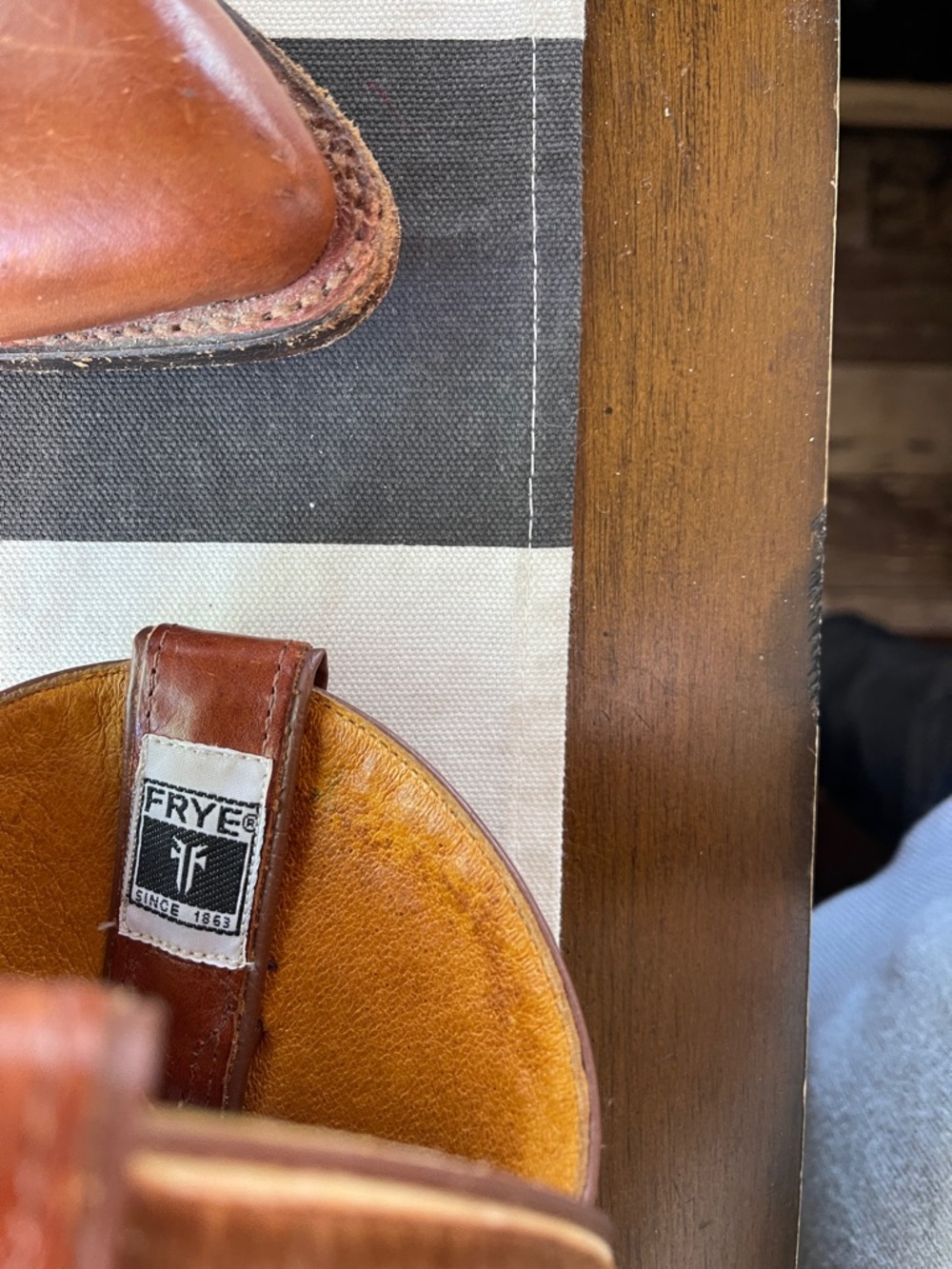 Frye cowhide western boots - Picture 4 of 11